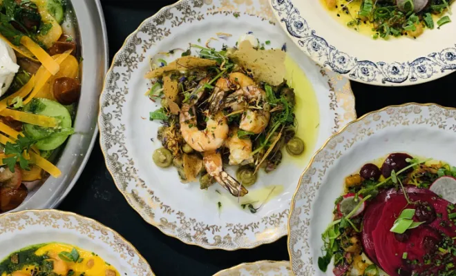 Style chaleureux et convivial  « Bienvenue à notre table ! Découvrez en images nos plats faits maison, préparés avec amour et le goût des bonnes choses. », Fargues-Saint-Hilaire, Le Jep’s