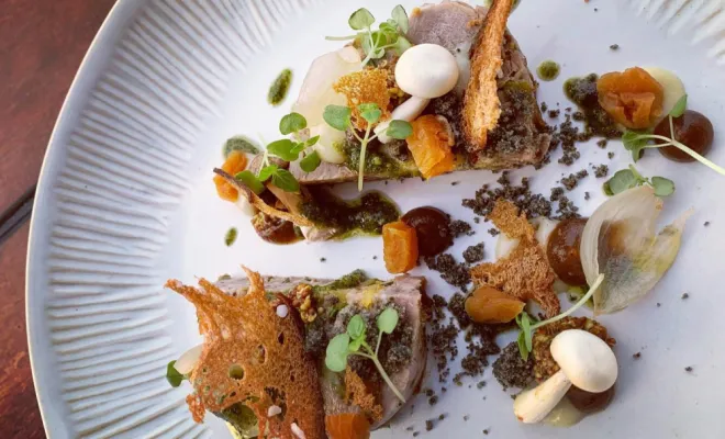 Style chaleureux et convivial  « Bienvenue à notre table ! Découvrez en images nos plats faits maison, préparés avec amour et le goût des bonnes choses. », Fargues-Saint-Hilaire, Le Jep’s